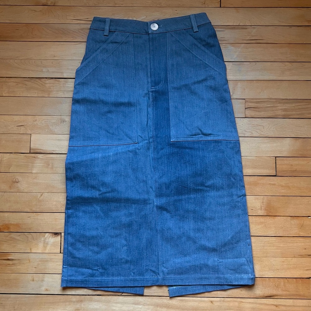Free Label Stevie Skirt in Light Denim - never worn